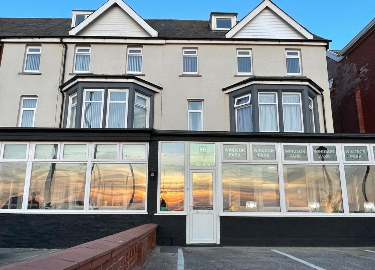 Windsor Park Hotel Blackpool Esterno foto